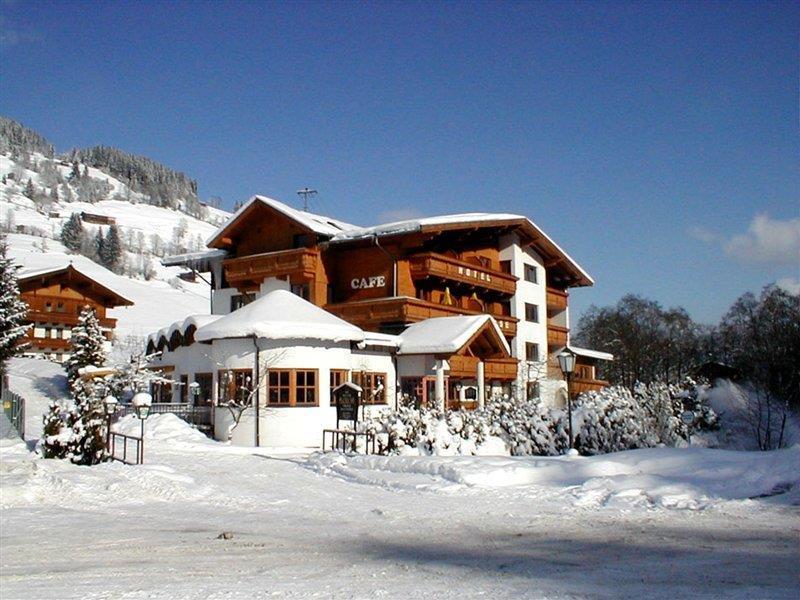 Alpenhotel Wildschoenau B&B 外观 照片